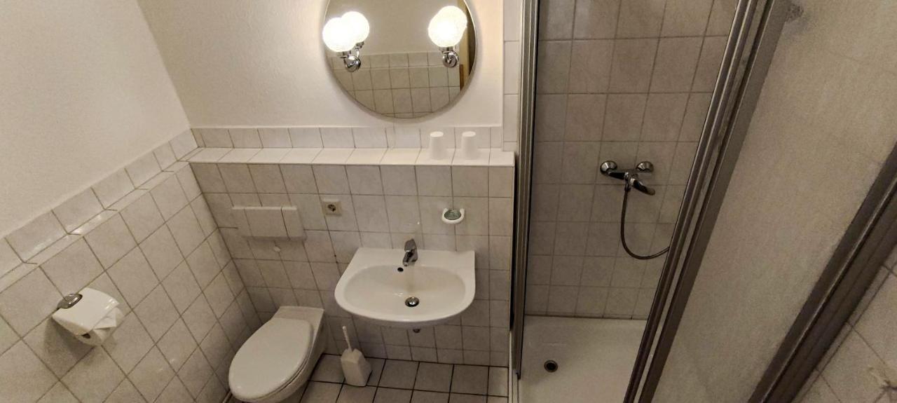 Gasthof "Zum Schloss" Berssel  エクステリア 写真